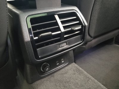 Audi Q3 35 TFSI 150 ch S tronic 7 S line plus   - 16