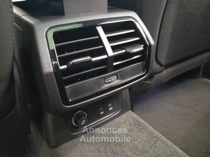 Audi Q3 35 TFSI 150 ch S tronic 7 S line plus - 16