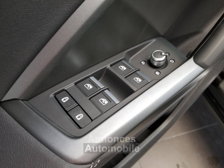 Audi Q3 35 TFSI 150 ch S tronic 7 S line plus - 17