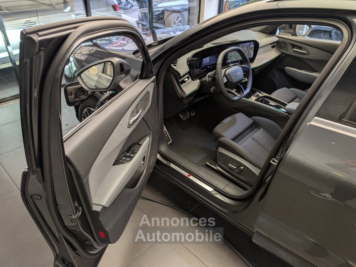 Audi Q3 HYBRIDE e-hybrid 272 ch S tronic 6 S line - 15