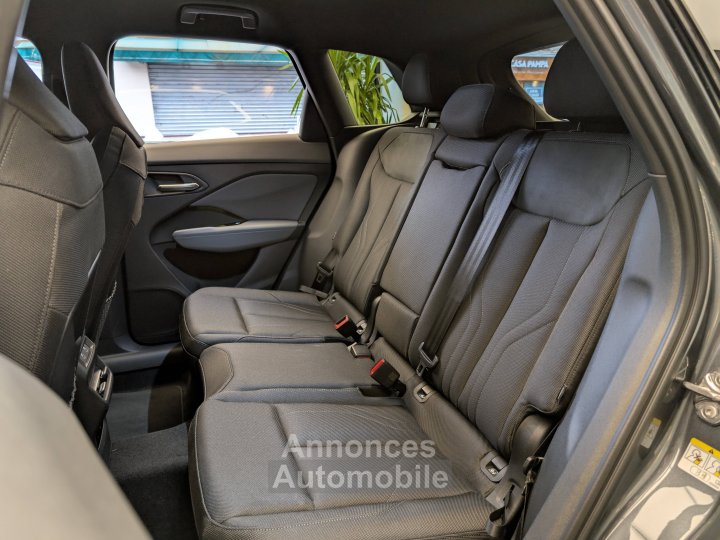 Audi Q3 HYBRIDE e-hybrid 272 ch S tronic 6 S line - 17