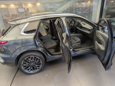 Audi Q3 HYBRIDE e-hybrid 272 ch S tronic 6 S line   - 18