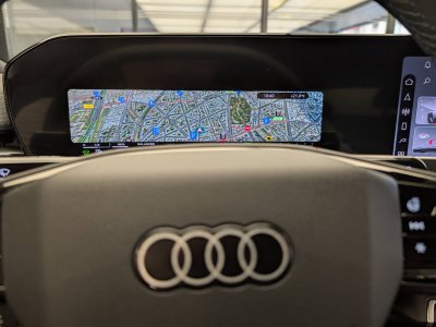 Audi Q3 HYBRIDE e-hybrid 272 ch S tronic 6 S line   - 31