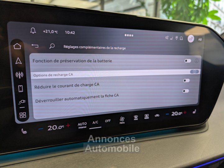 Audi Q3 HYBRIDE e-hybrid 272 ch S tronic 6 S line - 41