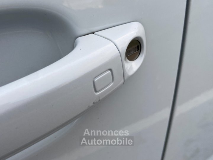 Audi Q3 20 TDI 150 S Line S-tronic - 9