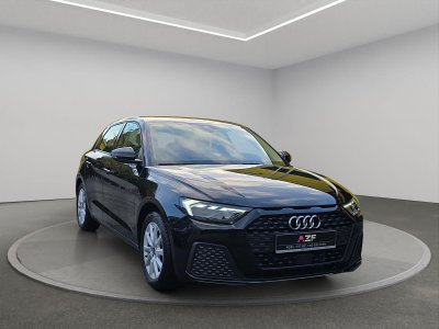 Audi A1 Sportback 25 TFSI S tronic KLIMA%2BLED%2BTEMPOMAT   - 3