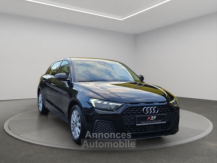Audi A1 Sportback 25 TFSI S tronic KLIMA%2BLED%2BTEMPOMAT - 3
