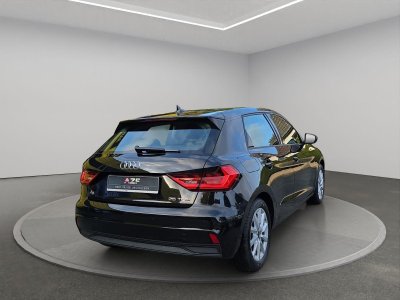 Audi A1 Sportback 25 TFSI S tronic KLIMA%2BLED%2BTEMPOMAT   - 4