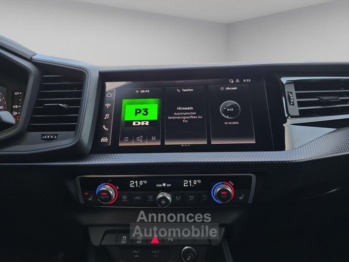 Audi A1 Sportback 25 TFSI S tronic KLIMA%2BLED%2BTEMPOMAT - 11