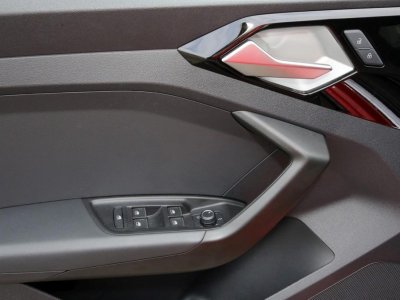 Audi A1 Sportback 25 TFSI advanced   - 9