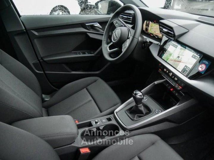 Audi A3 Sportback 30 advanced LM17 NAVI%2B SITZHEIZUNG - 3