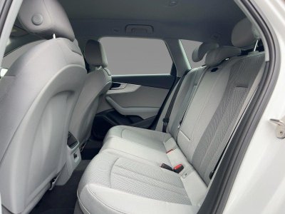 Audi A4 Avant 40 TDI S tronic Navi AHK Sitzhzg - 8