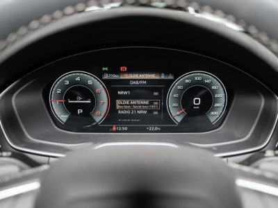 Audi A4 Avant 35 TFSI S line LM19 LED Navi%2B ACC Busin - 11