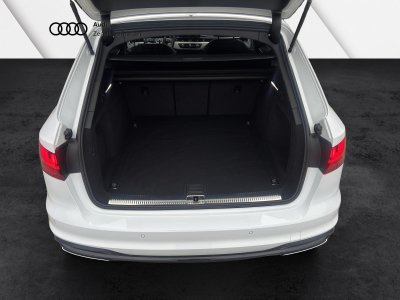 Audi A4 Avant 40 TFSI advanced S line black AHK Assis   - 11