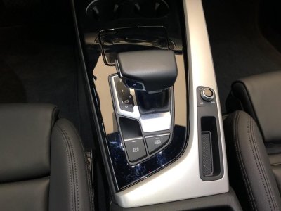 Audi A4 Avant 35 TFSI S line S tronic Pano/Leder/Kame   - 10