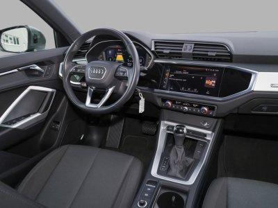 Audi Q3 45 TFSIe S-tronic   - 12