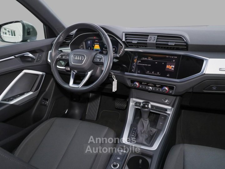 Audi Q3 45 TFSIe S-tronic - 12