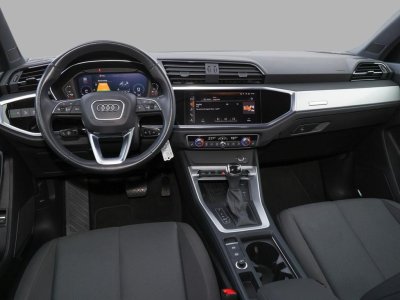 Audi Q3 45 TFSIe S-tronic   - 13