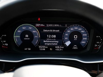Audi Q3 45 TFSI e LM18 Kamera Smartph Interf SHZ   - 10