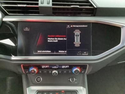 Audi Q3 35TFSI Advanced LED Scheinwerfer, Navi, Stand   - 11