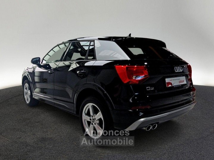 Audi Q2 35 TFSI S-Line 17 ACC AHK-VORB NAVI PDC SHZ - 3