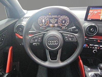 Audi Q2 35 TFSI S-Line 17 ACC AHK-VORB NAVI PDC SHZ   - 10