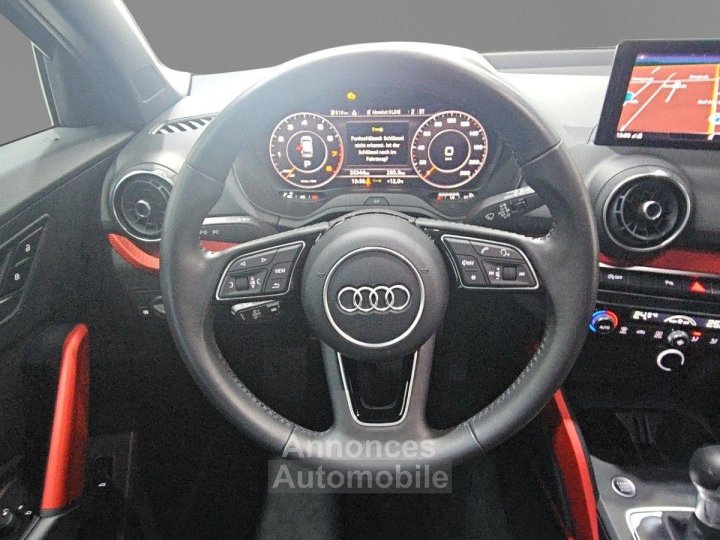 Audi Q2 35 TFSI S-Line 17 ACC AHK-VORB NAVI PDC SHZ - 10