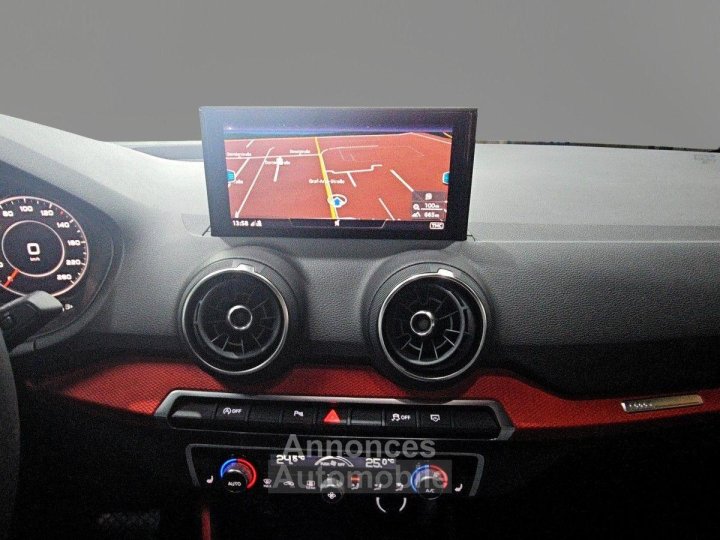 Audi Q2 35 TFSI S-Line 17 ACC AHK-VORB NAVI PDC SHZ - 11