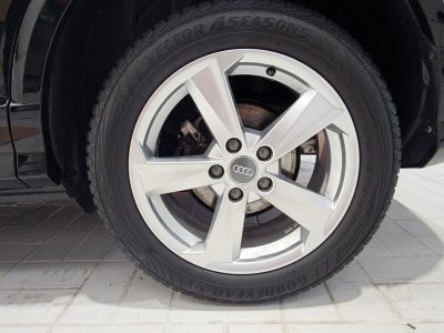 Audi Q2 35 TFSI S-Line 17 ACC AHK-VORB NAVI PDC SHZ   - 12