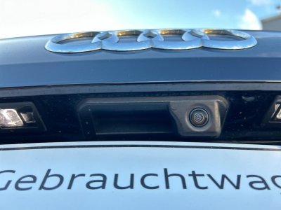 Audi Q2 35 TFSI S line LED+PDC+KAMERA+KLIMA   - 11
