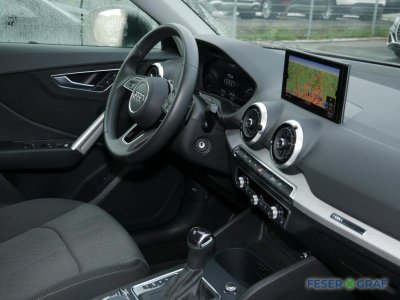 Audi Q2 S line 35 TFSI S tronic Matrix Pano Navi   - 5