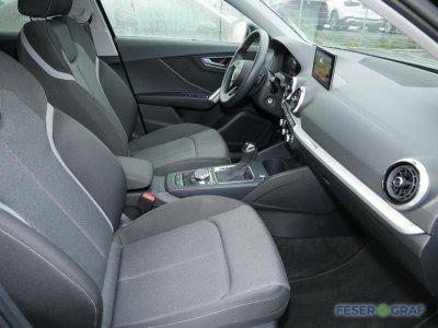 Audi Q2 S line 35 TFSI S tronic Matrix Pano Navi   - 6