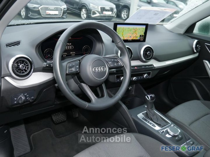 Audi Q2 S line 35 TFSI S tronic Matrix Pano Navi - 9