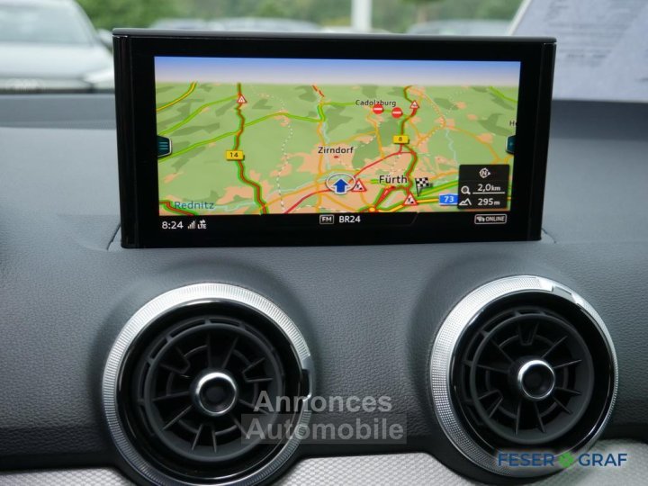 Audi Q2 S line 35 TFSI S tronic Matrix Pano Navi - 11