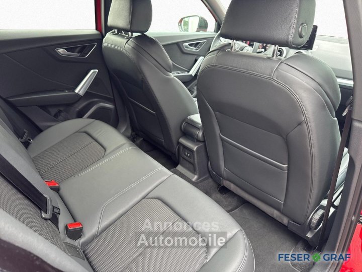 Audi Q2 35 TFSI - 2 x S line - KAMERA - ACC - LED - 10