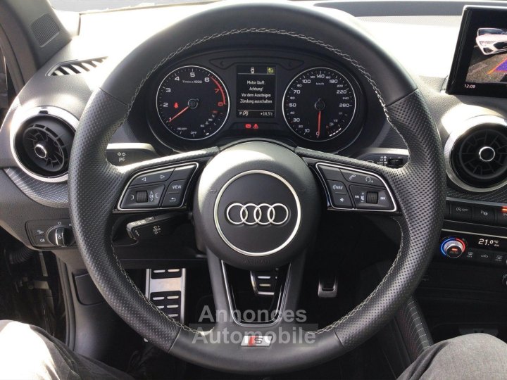 Audi Q2 35 TFSI 2x S LINE LM19 PANO MATRIX BuO - 9