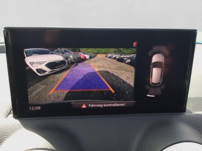 Audi Q2 35 TFSI 2x S LINE LM19 PANO MATRIX BuO   - 12