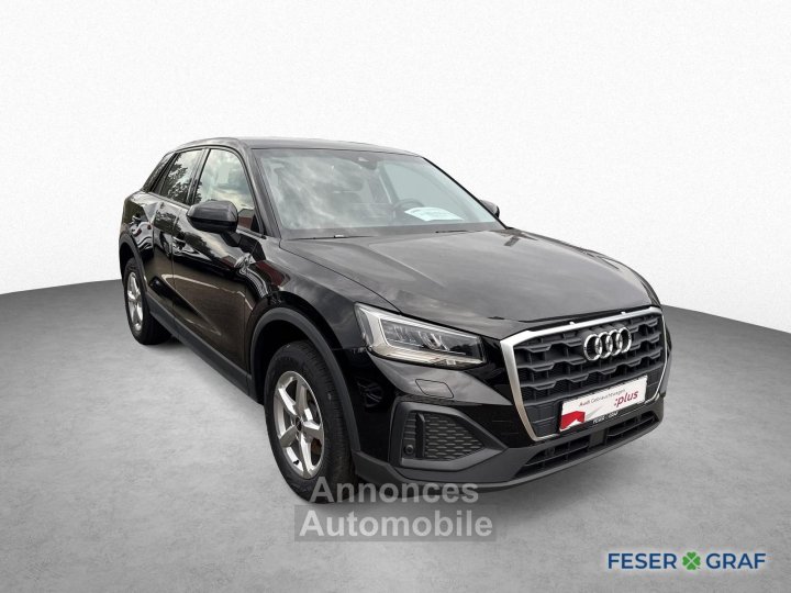 Audi Q2 30 TFSI Kamera-Car Play-SHZ- - 4