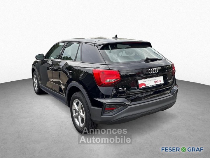 Audi Q2 30 TFSI Kamera-Car Play-SHZ- - 8