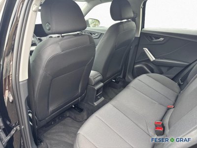 Audi Q2 30 TFSI Kamera-Car Play-SHZ-   - 13