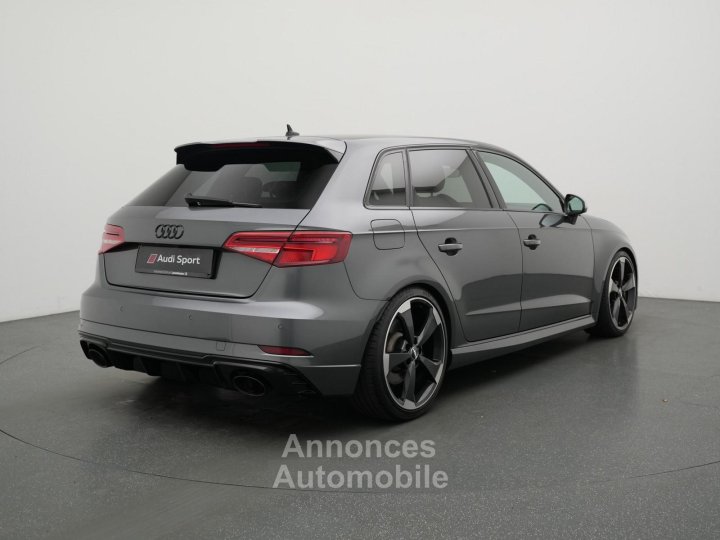 Audi RS3 Sportback MATRIX B&O LEDER RAUTE NAVI VIRT - 2