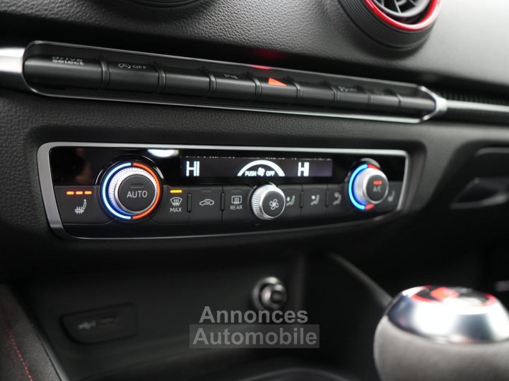 Audi RS3 Sportback MATRIX B&O LEDER RAUTE NAVI VIRT - 13