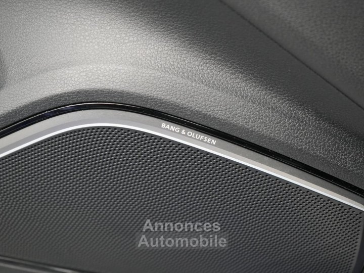 Audi RS3 PANO SHZ MATRIX ACC B&O INDIVIDUAL RAUTE - 5