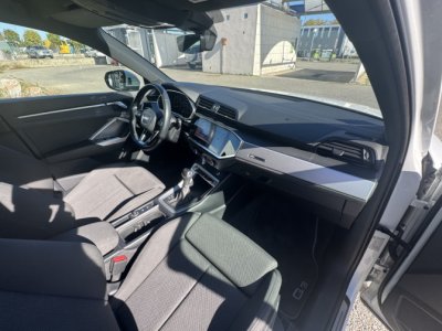 Audi Q3 35 20 TDI 150ch S-Line   - 14