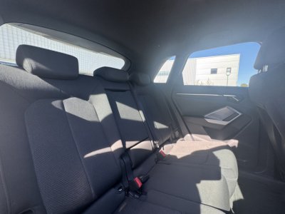 Audi Q3 35 20 TDI 150ch S-Line   - 17