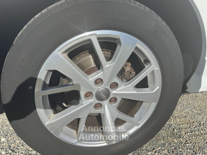 Audi Q3 35 20 TDI 150ch S-Line - 25