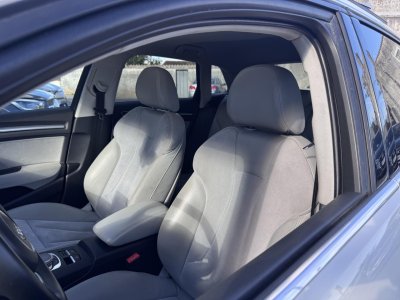 Audi A3 Sportback 18 TFSI - 180 - BV S-Tronic 7 8V Ambition Luxe - 10