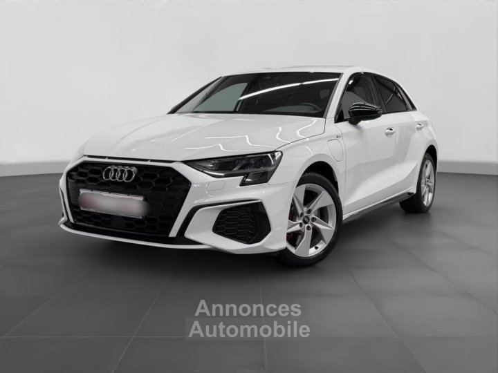 Audi A3 Sportback 14 40 TFSI e - 204 - BV S-Tronic 6 8Y S line PHASE 1 - 1