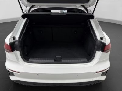 Audi A3 Sportback 14 40 TFSI e - 204 - BV S-Tronic 6 8Y S line PHASE 1 - 8