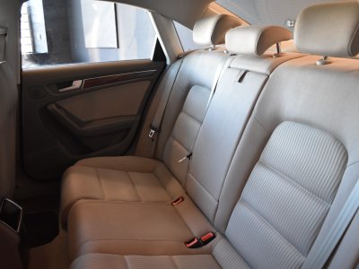 Audi A4 20 TFSI 180 Ambiente   - 11